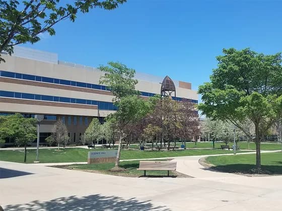 Midwestern University CCOM (DO) — Cardinal Hall