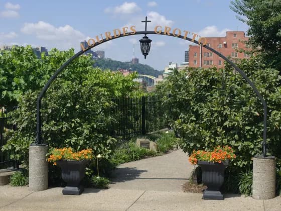 Duquesne University Nasuti COM (DO) — Entrance to the Lourdes Grotto on the campus of Duquesne University in Pittsburgh