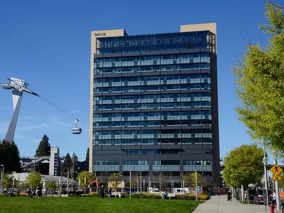 Oregon Health & Science University School of Medicine (MD) — The OHSU Center for Health & Healing