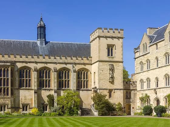 Pembroke College ( Oxford University) founded in 1624. Pembroke College Hall in the Chapel Quad Oxford — Pembroke College